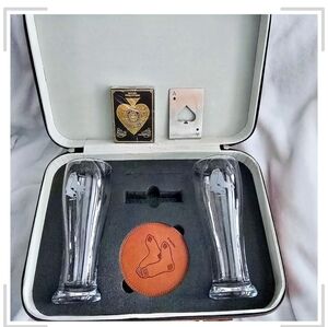 RED SOX Poker Set with Glasses and Coasters , Leather Case